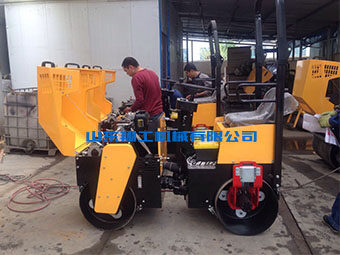 全液壓小型壓路機是什么概念？為什么叫全液壓