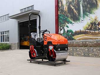 壓路機生產(chǎn)廠家解析市場不穩(wěn)定的原因是什么呢？