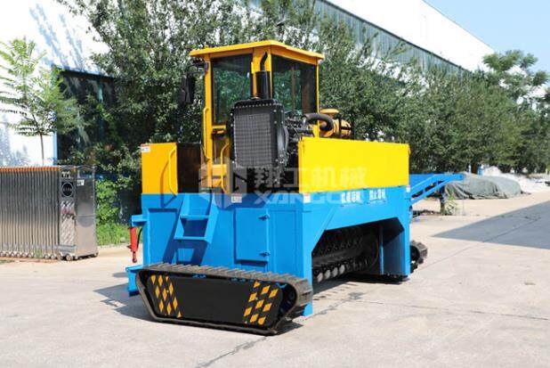 翻堆機(jī)對物料均勻翻堆攏堆，也可疏松