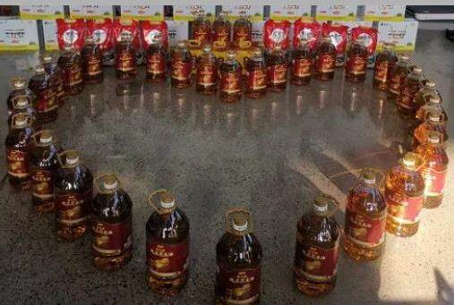 疫情無情，翔工有愛，復(fù)工第一天領(lǐng)中秋福利